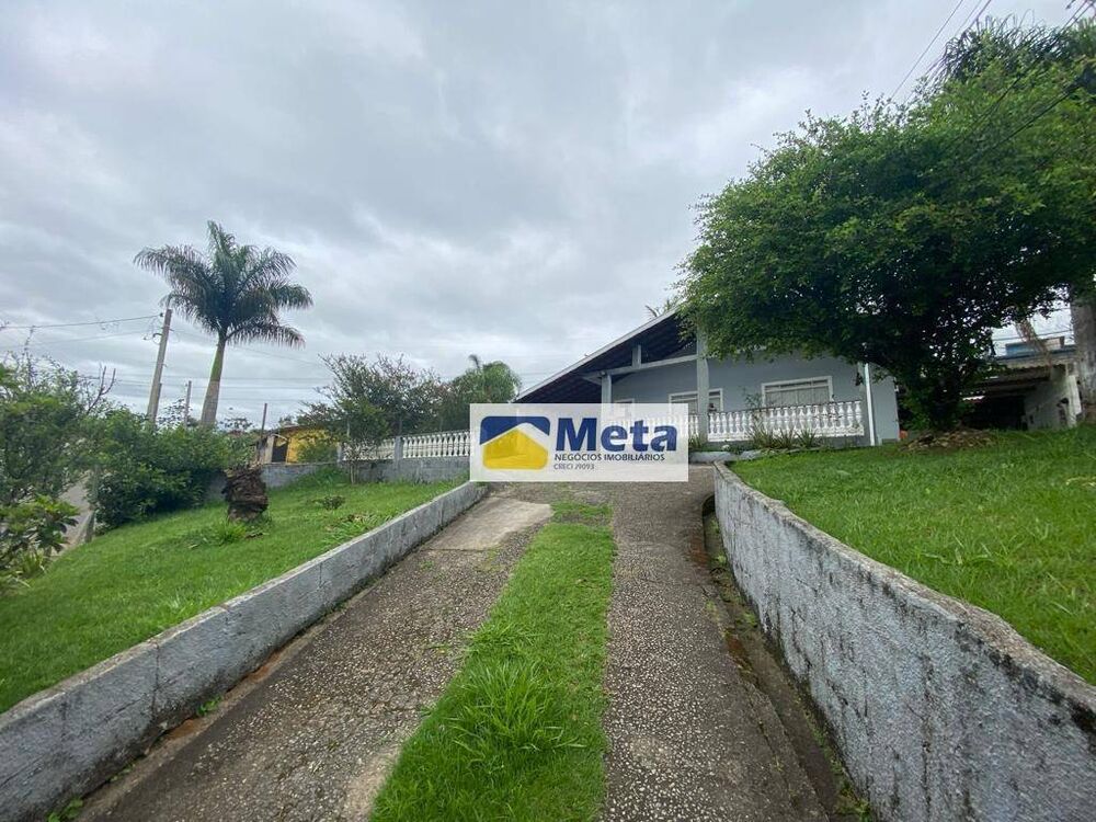 Chácara, 4 quartos, 1580 m² - Foto 1