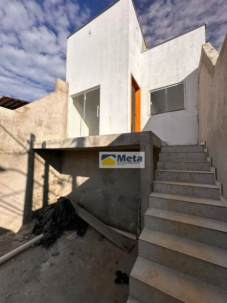 Casa, 3 quartos, 98 m² - Foto 1