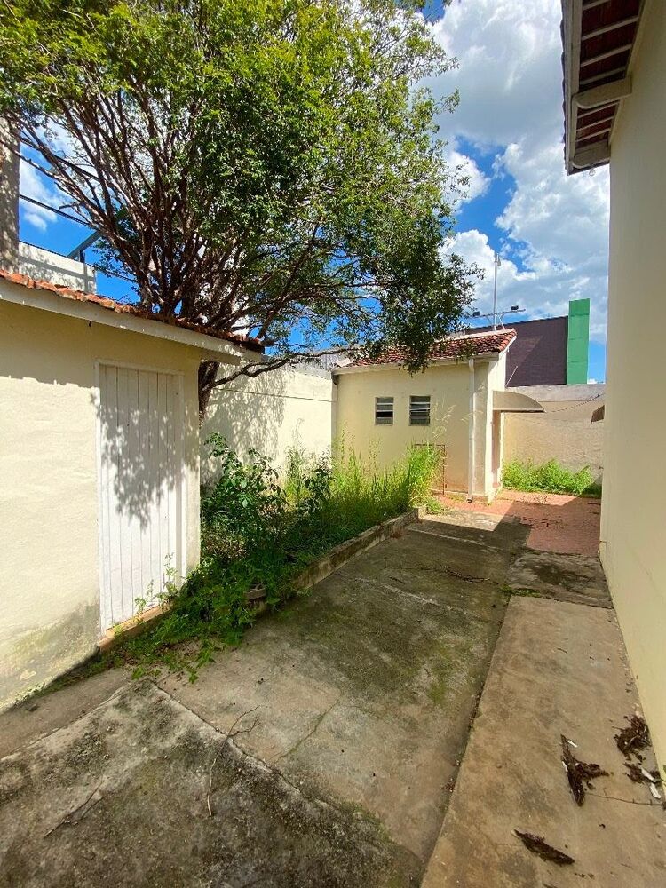Casa à venda com 3 quartos, 170m² - Foto 4