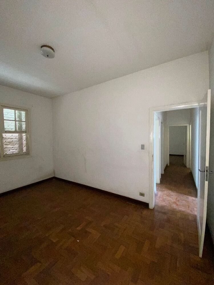 Casa à venda com 3 quartos, 170m² - Foto 3