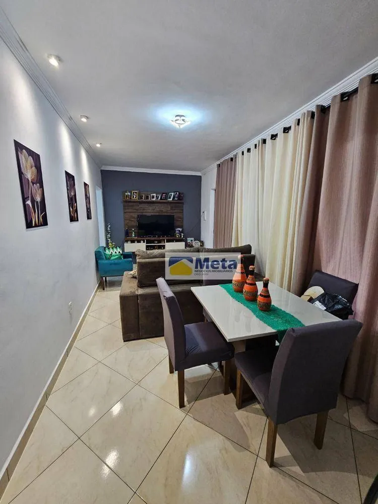 Casa, 2 quartos, 200 m² - Foto 2