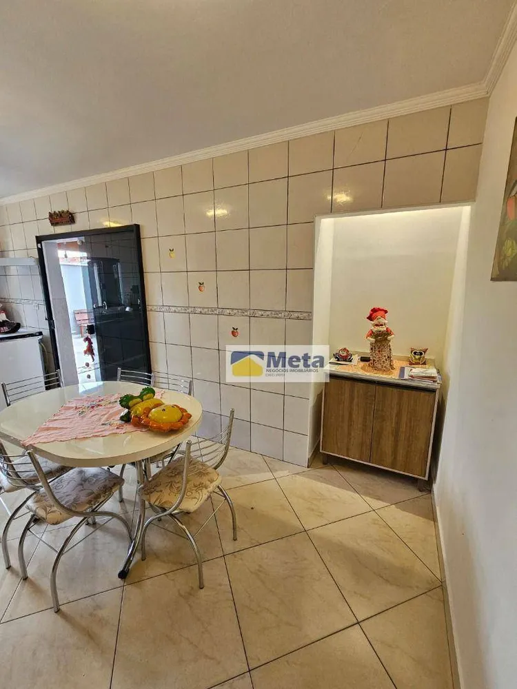 Casa, 2 quartos, 200 m² - Foto 5