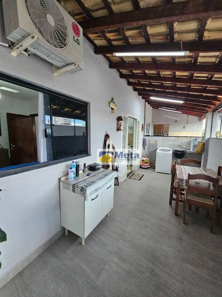 Casa, 2 quartos, 200 m² - Foto 8