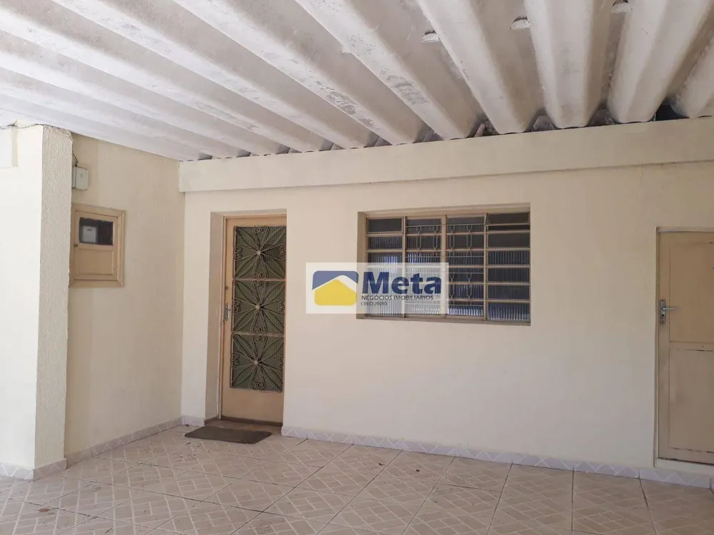 Casa, 4 quartos, 180 m² - Foto 1