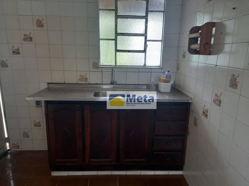 Casa, 4 quartos, 180 m² - Foto 4