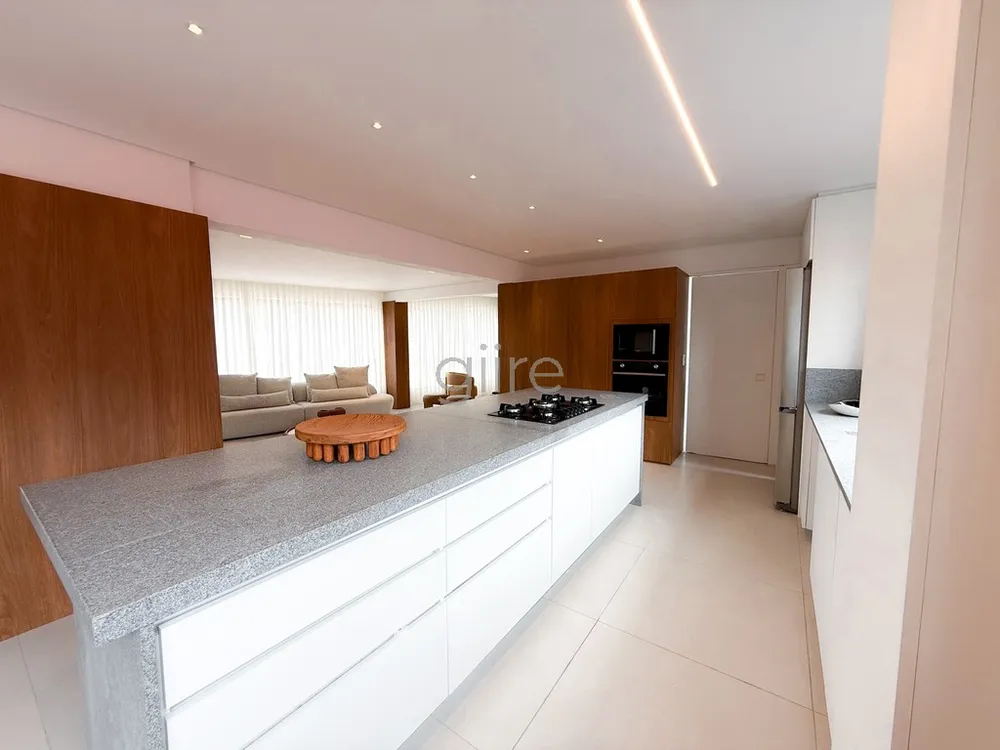 Apartamento, 4 quartos, 271 m² - Foto 2