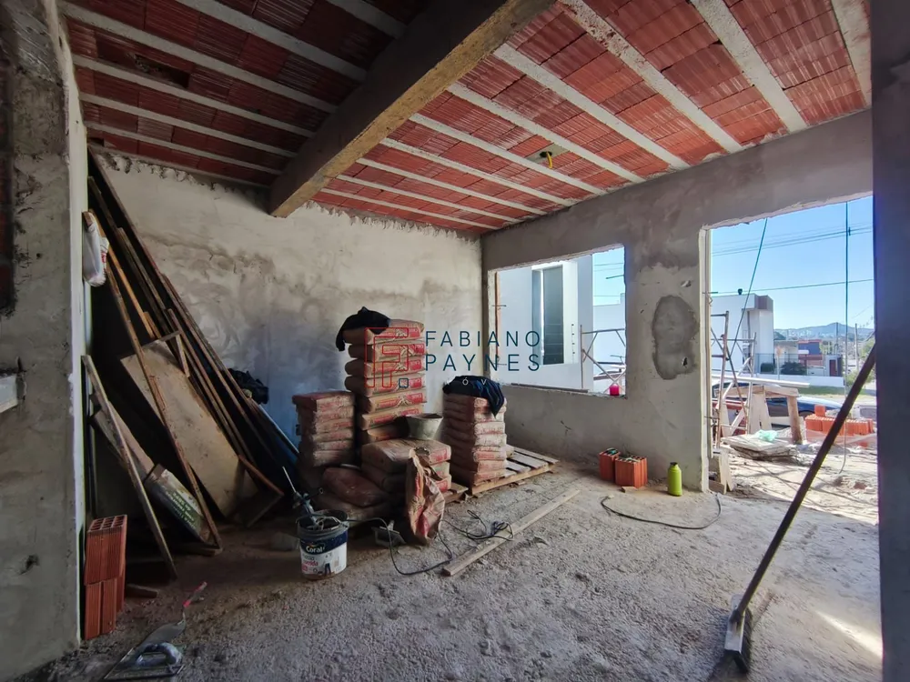 Casa, 3 quartos, 180 m² - Foto 1
