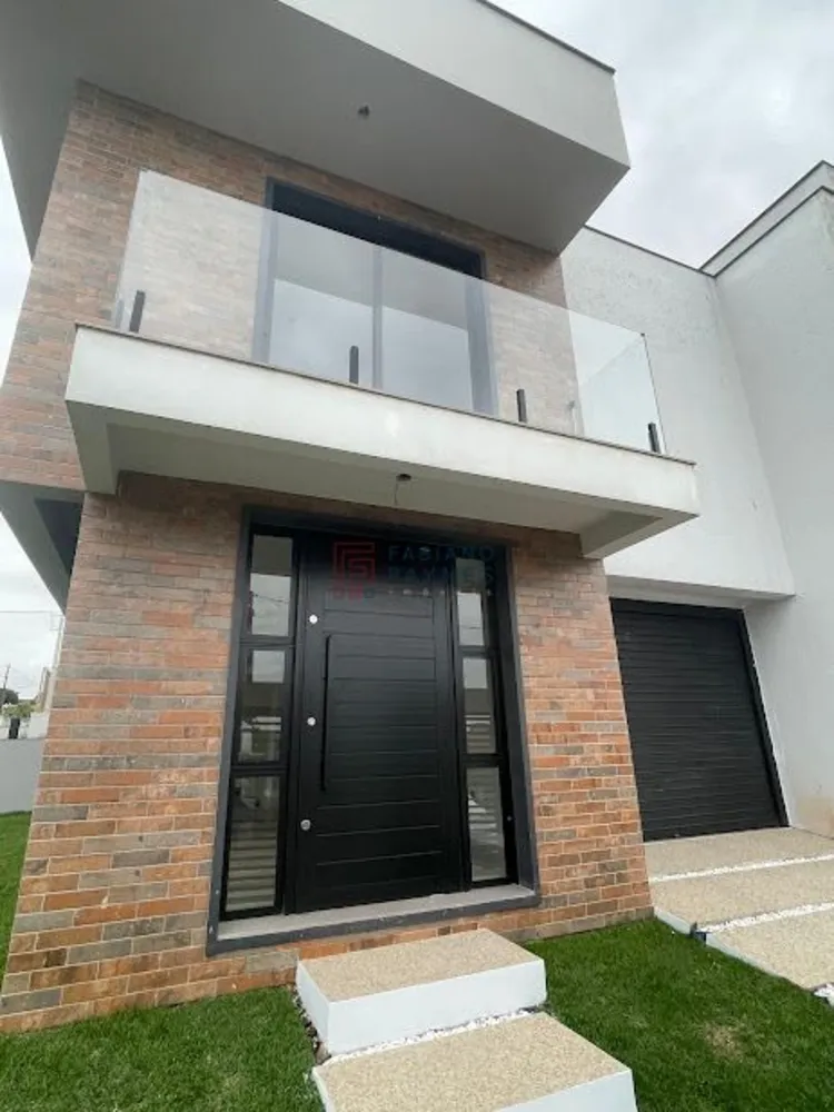 Casa, 3 quartos, 118 m² - Foto 1