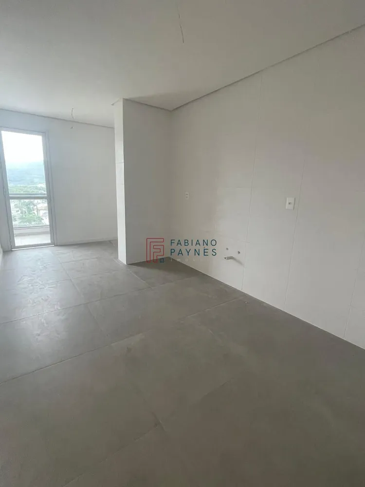 Apartamento, 3 quartos, 126 m² - Foto 2