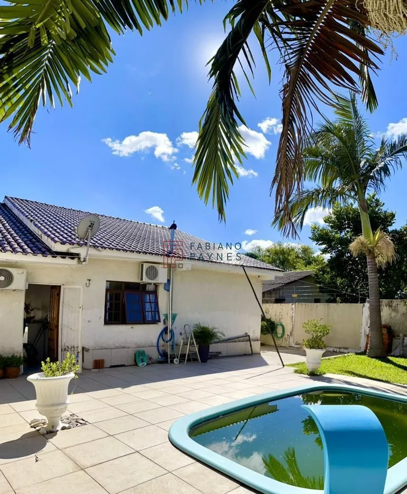 Casa, 3 quartos, 151 m² - Foto 1