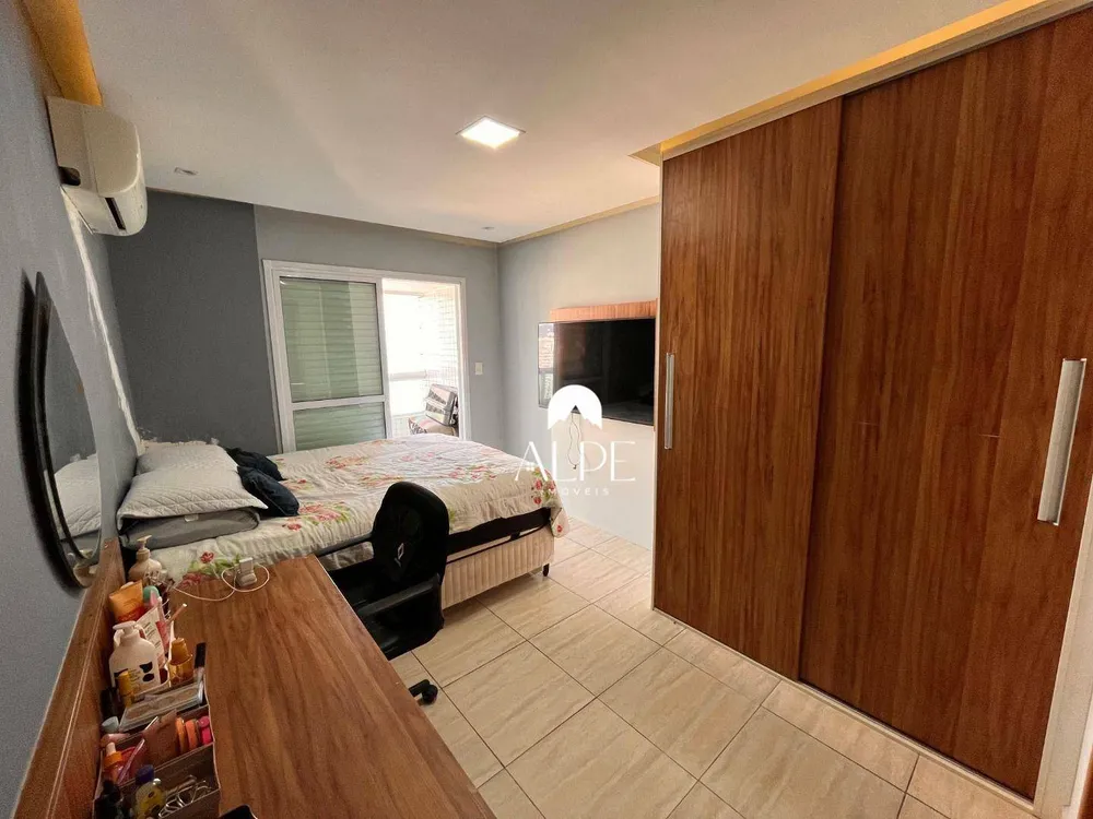 Apartamento, 4 quartos, 162 m² - Foto 9