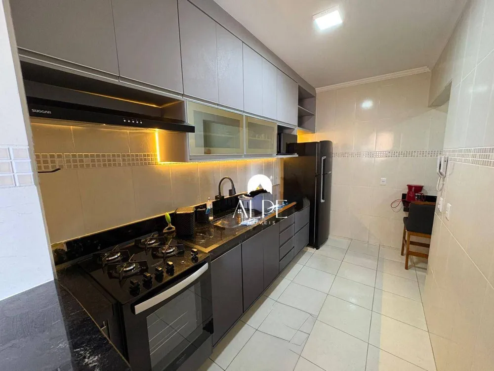 Apartamento, 2 quartos, 70 m² - Foto 8