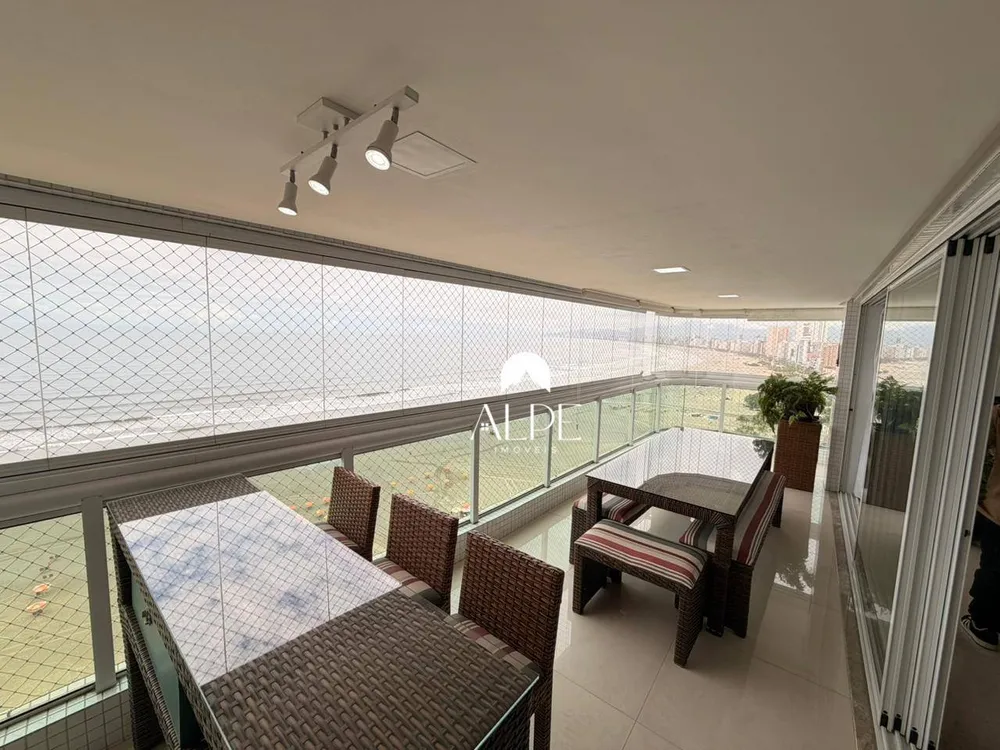 Apartamento, 3 quartos, 192 m² - Foto 2
