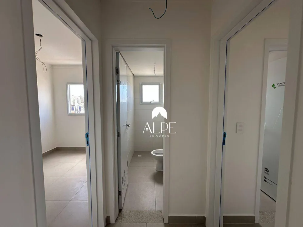 Apartamento, 2 quartos, 62 m² - Foto 1