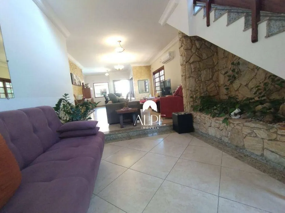 Sobrado, 4 quartos, 312 m² - Foto 2