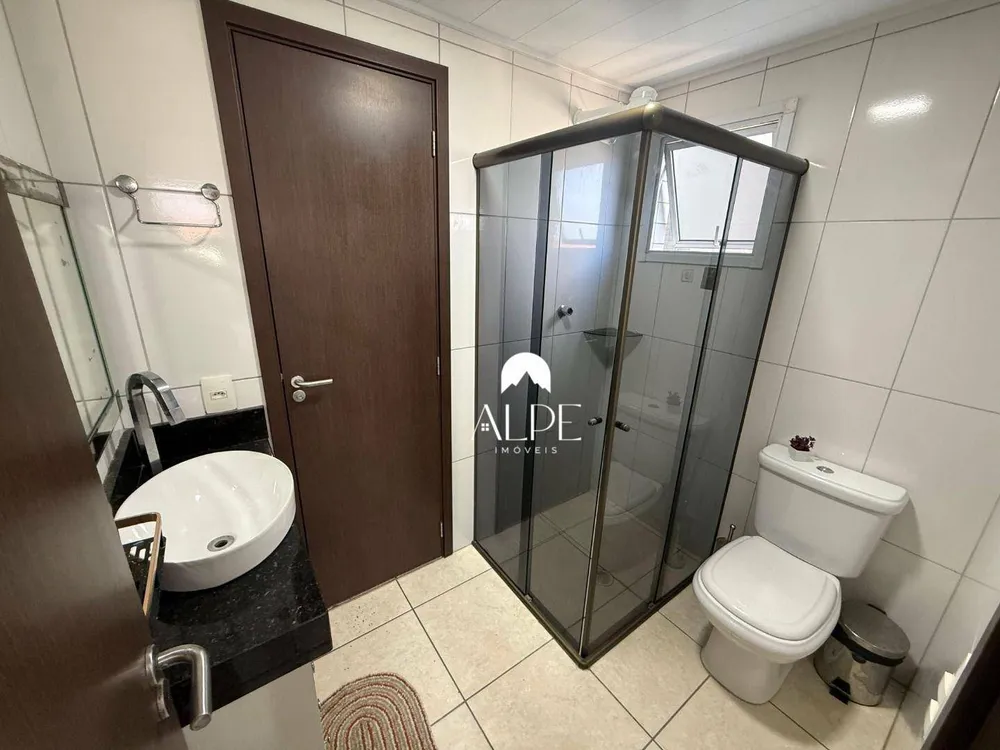 Apartamento, 2 quartos, 74 m² - Foto 2