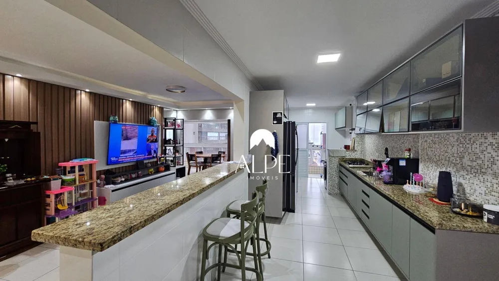 Apartamento, 3 quartos, 154 m² - Foto 3