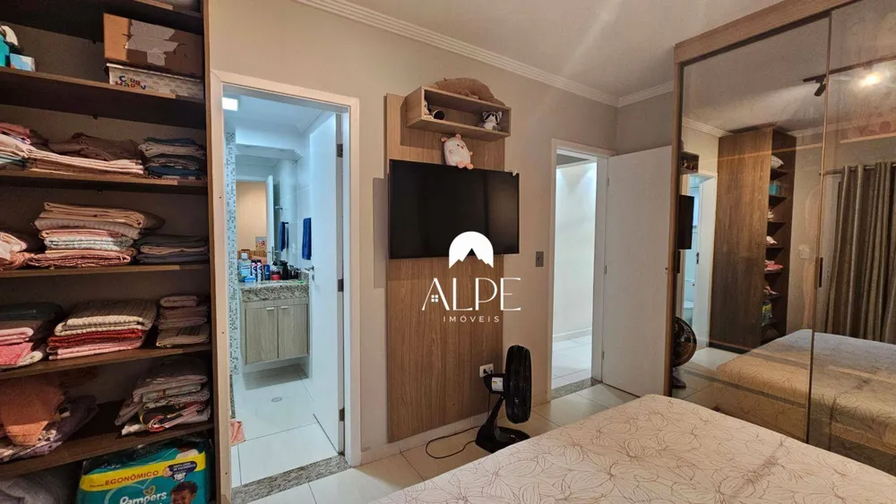 Apartamento, 3 quartos, 154 m² - Foto 2
