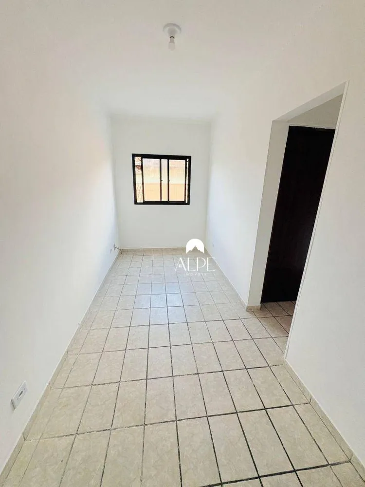 Apartamento, 1 quarto, 64 m² - Foto 2