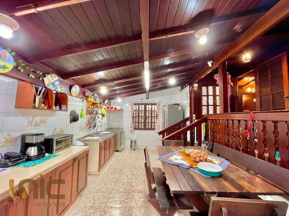 Casa, 3 quartos, 137 m² - Foto 3