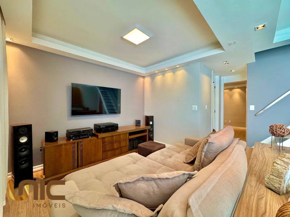 Apartamento, 3 quartos, 100 m² - Foto 1