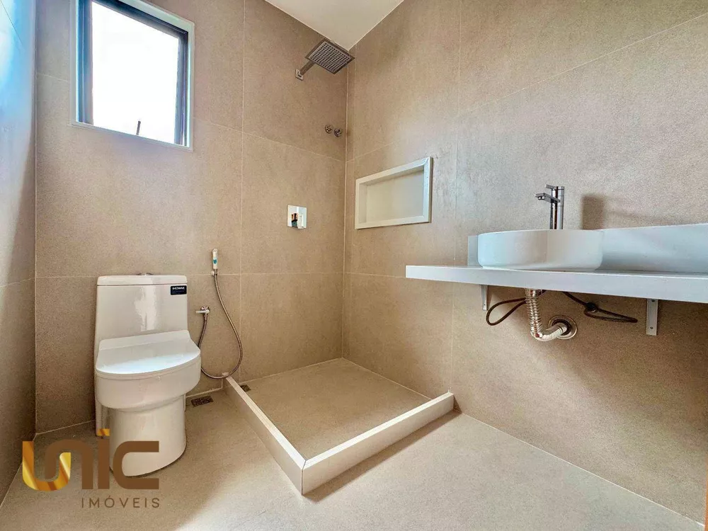 Casa, 5 quartos, 260 m² - Foto 33