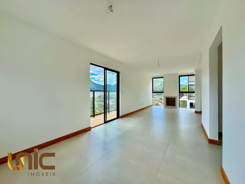 Casa, 5 quartos, 260 m² - Foto 10