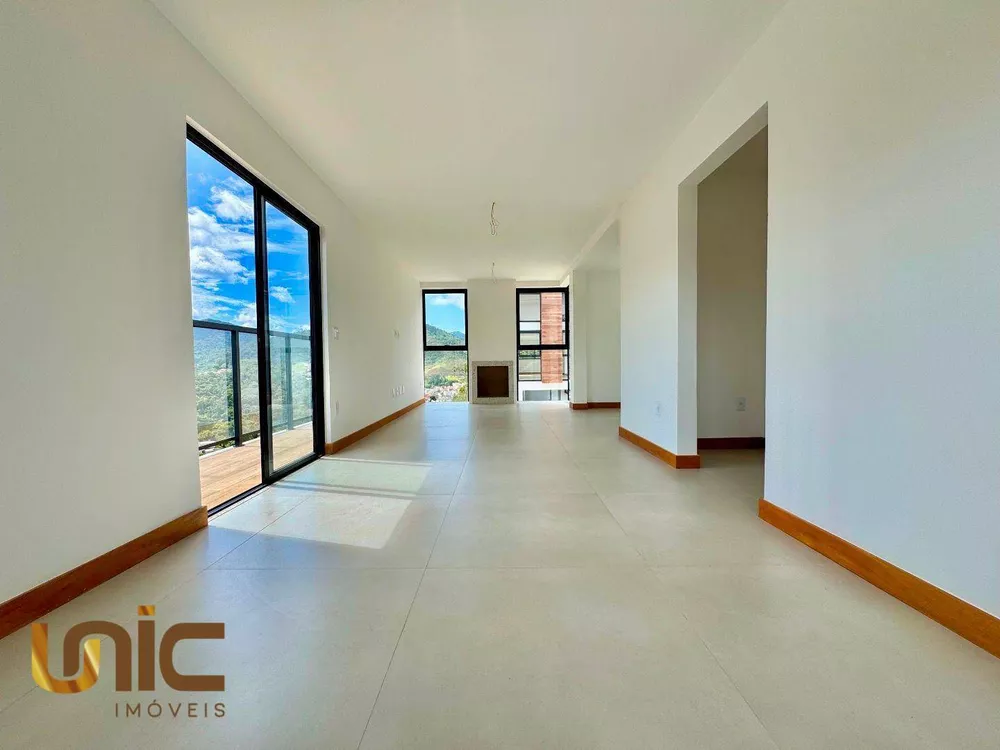 Casa, 5 quartos, 260 m² - Foto 6