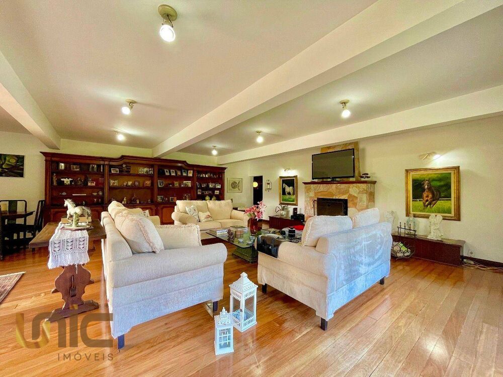 Casa, 5 quartos, 576 m² - Foto 4