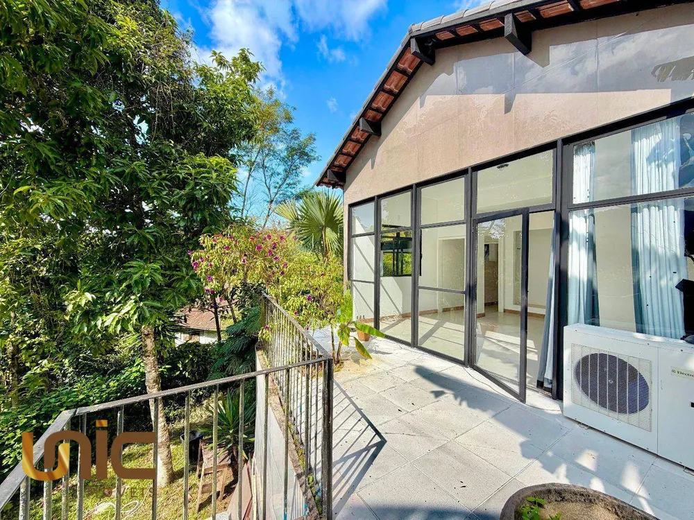 Casa, 3 quartos, 252 m² - Foto 29