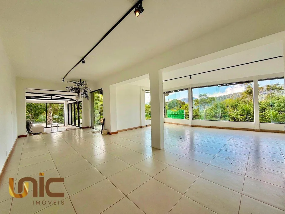 Casa, 3 quartos, 252 m² - Foto 9