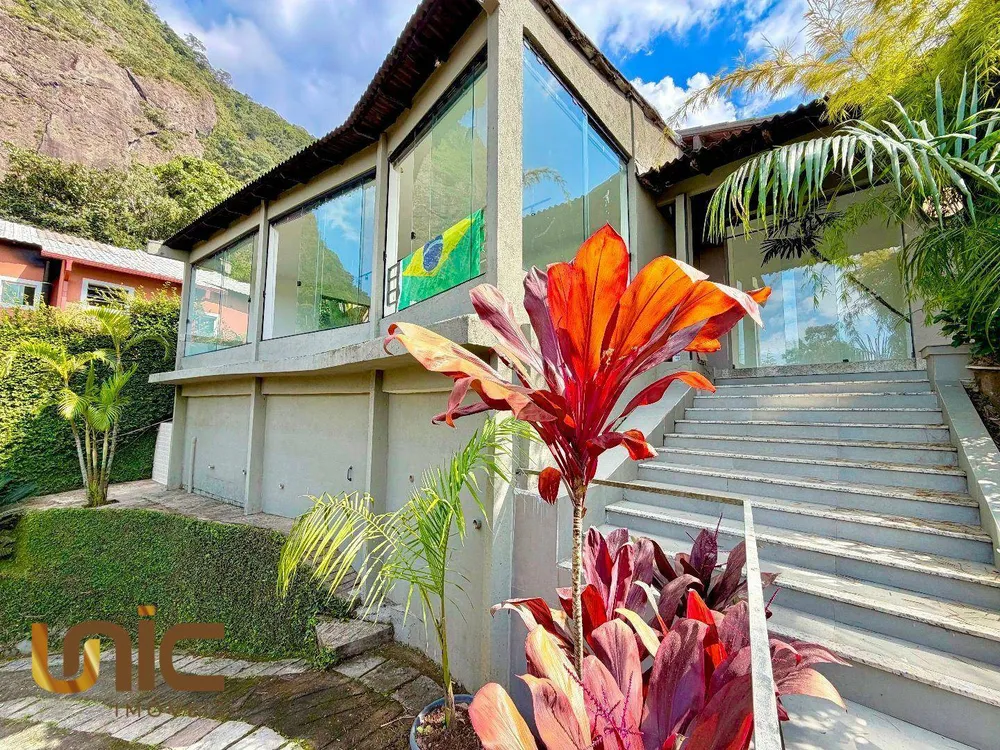 Casa, 3 quartos, 252 m² - Foto 32