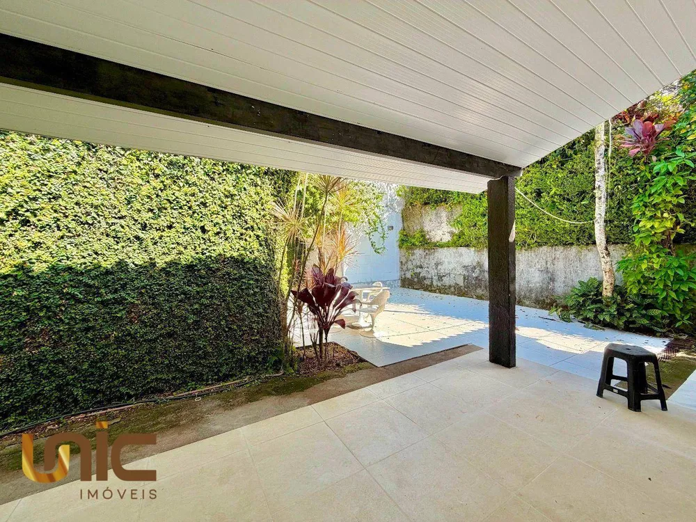 Casa, 3 quartos, 252 m² - Foto 23