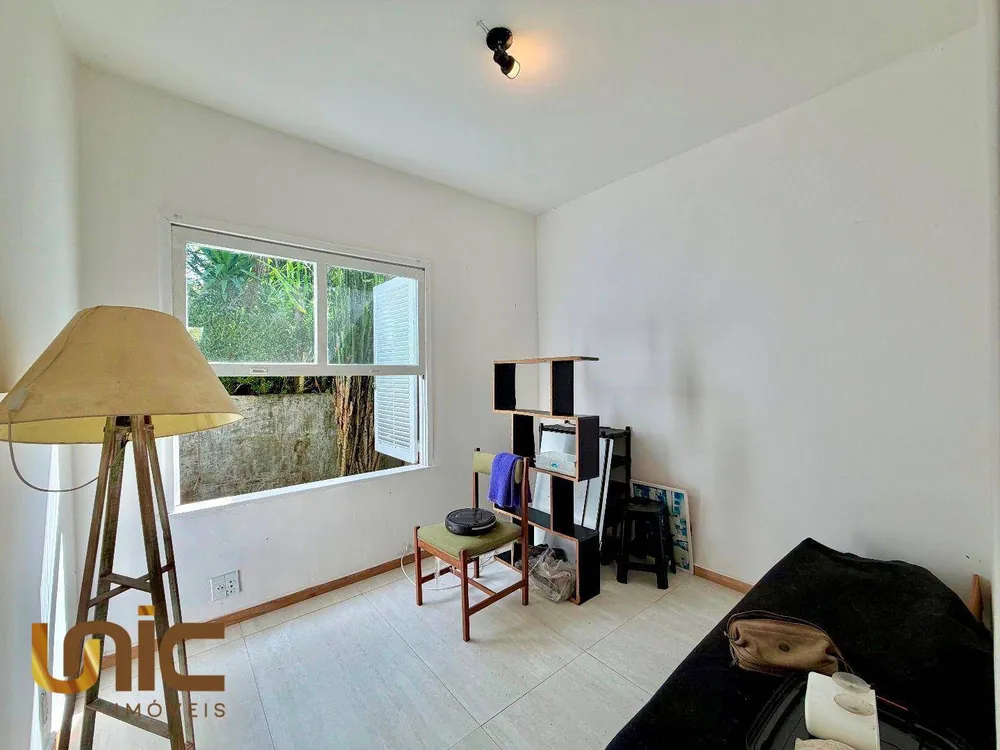 Casa, 3 quartos, 252 m² - Foto 19