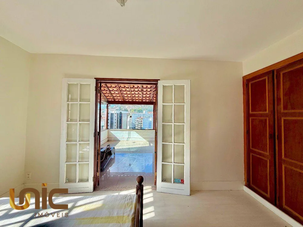 Casa, 5 quartos, 286 m² - Foto 35