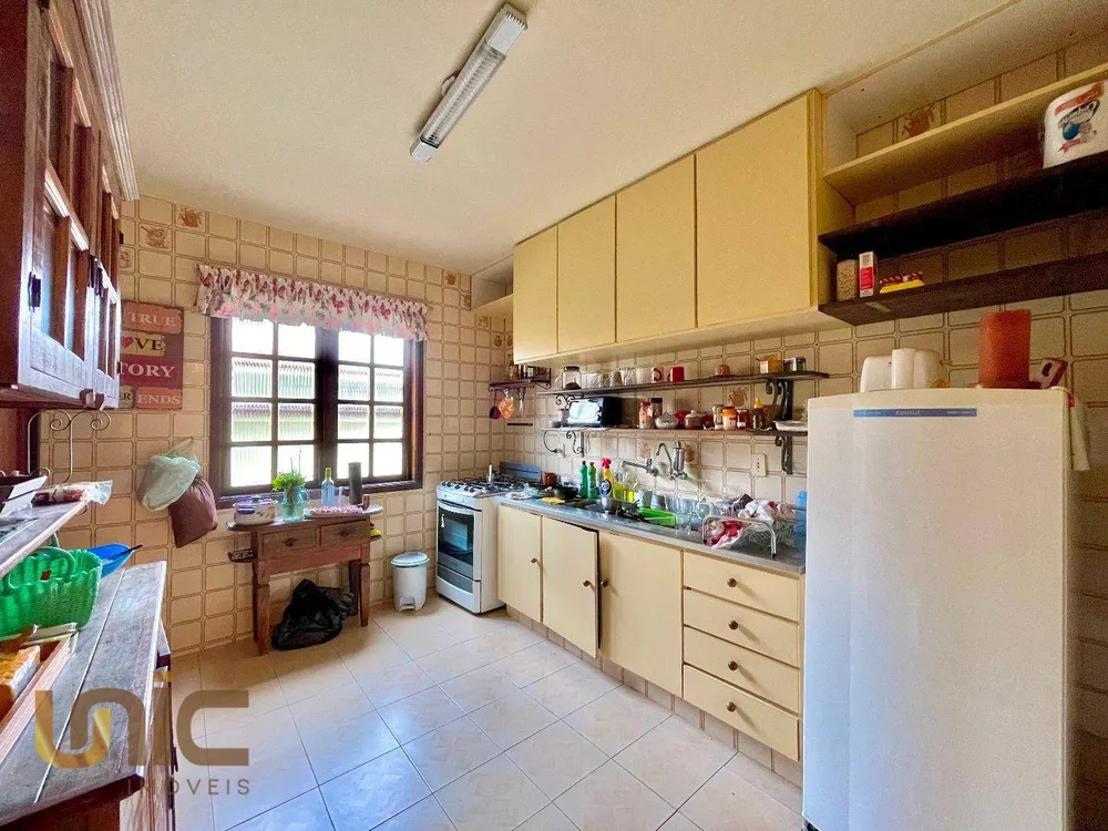 Casa, 3 quartos, 239 m² - Foto 20