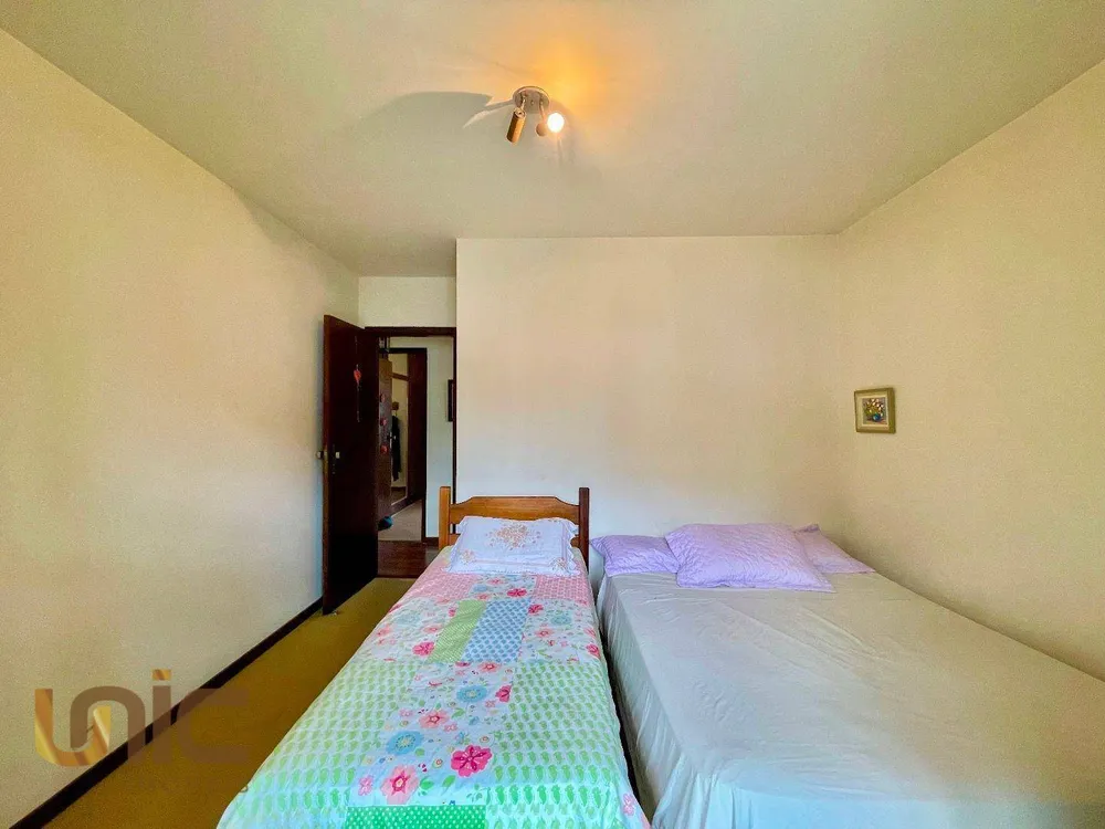 Casa, 3 quartos, 239 m² - Foto 17