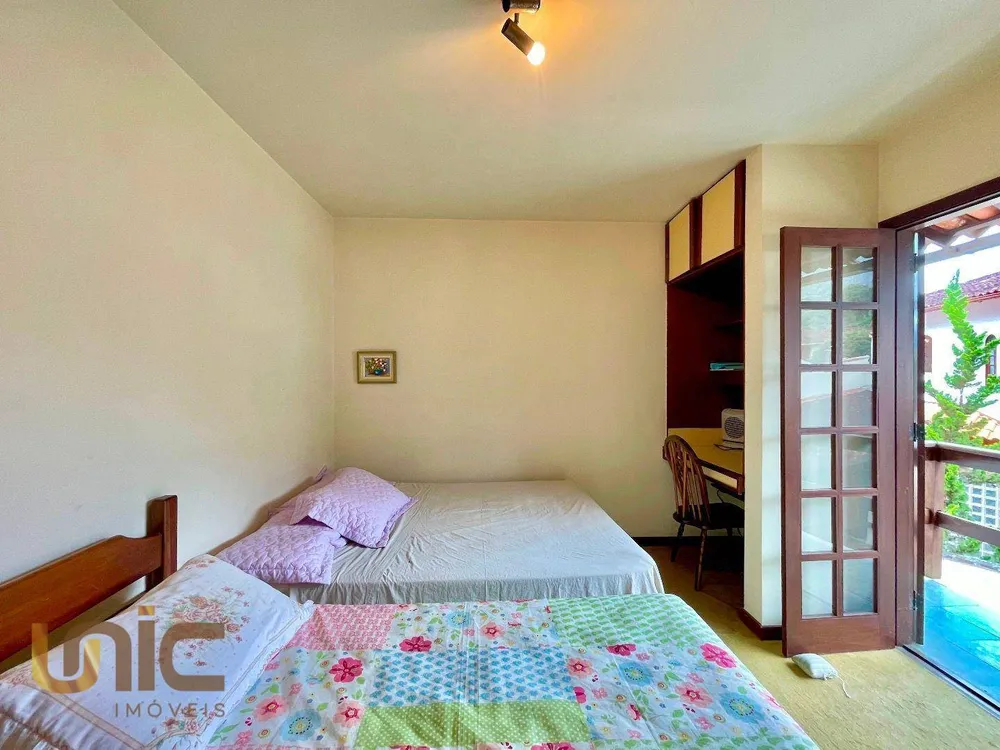 Casa, 3 quartos, 239 m² - Foto 28