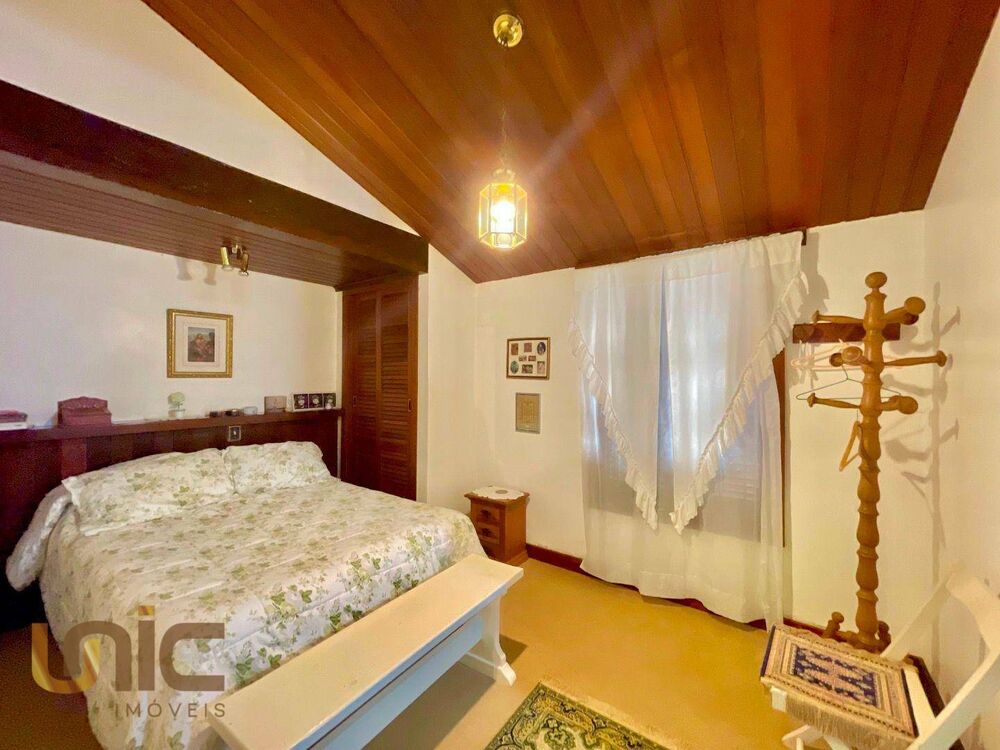 Casa de Condomínio à venda com 3 quartos, 100m² - Foto 4