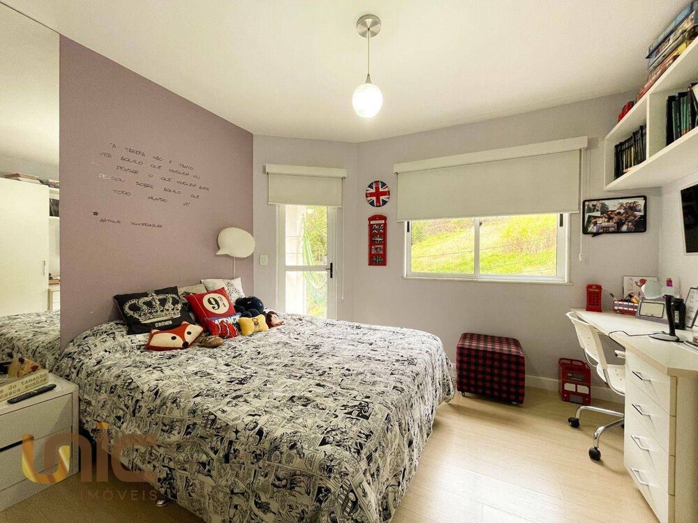 Casa de Condomínio à venda com 3 quartos, 310m² - Foto 13