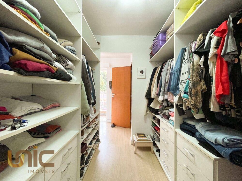Casa de Condomínio à venda com 3 quartos, 310m² - Foto 10