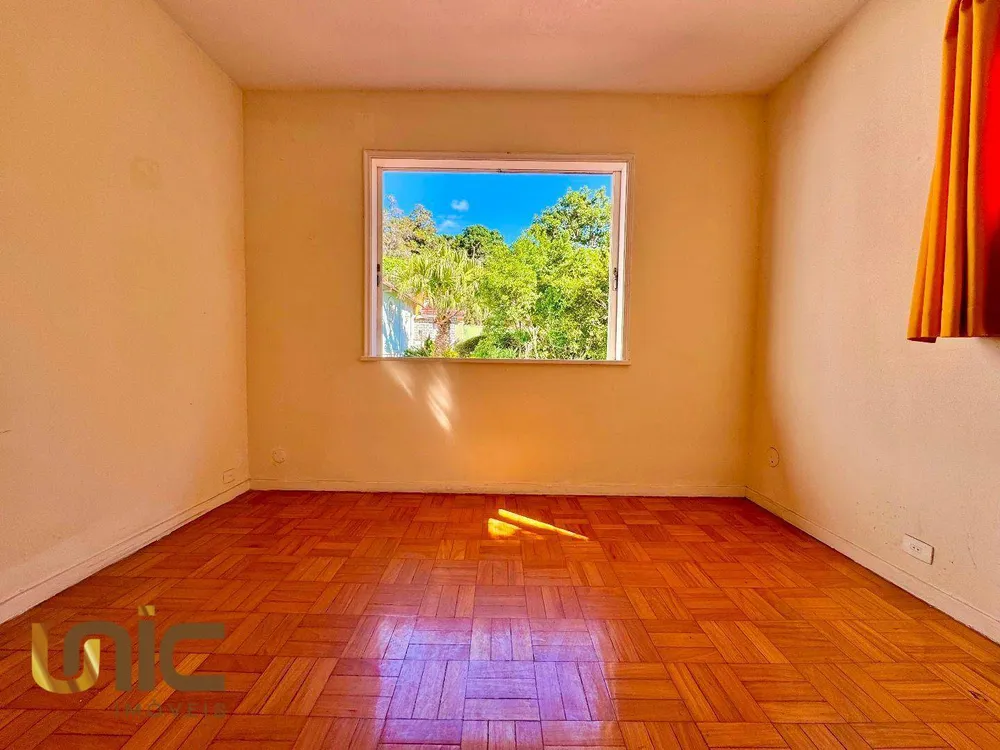 Casa, 3 quartos, 220 m² - Foto 2