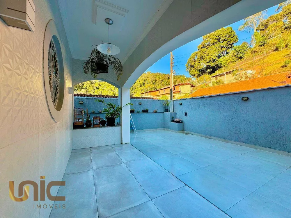 Casa, 3 quartos, 186 m² - Foto 2