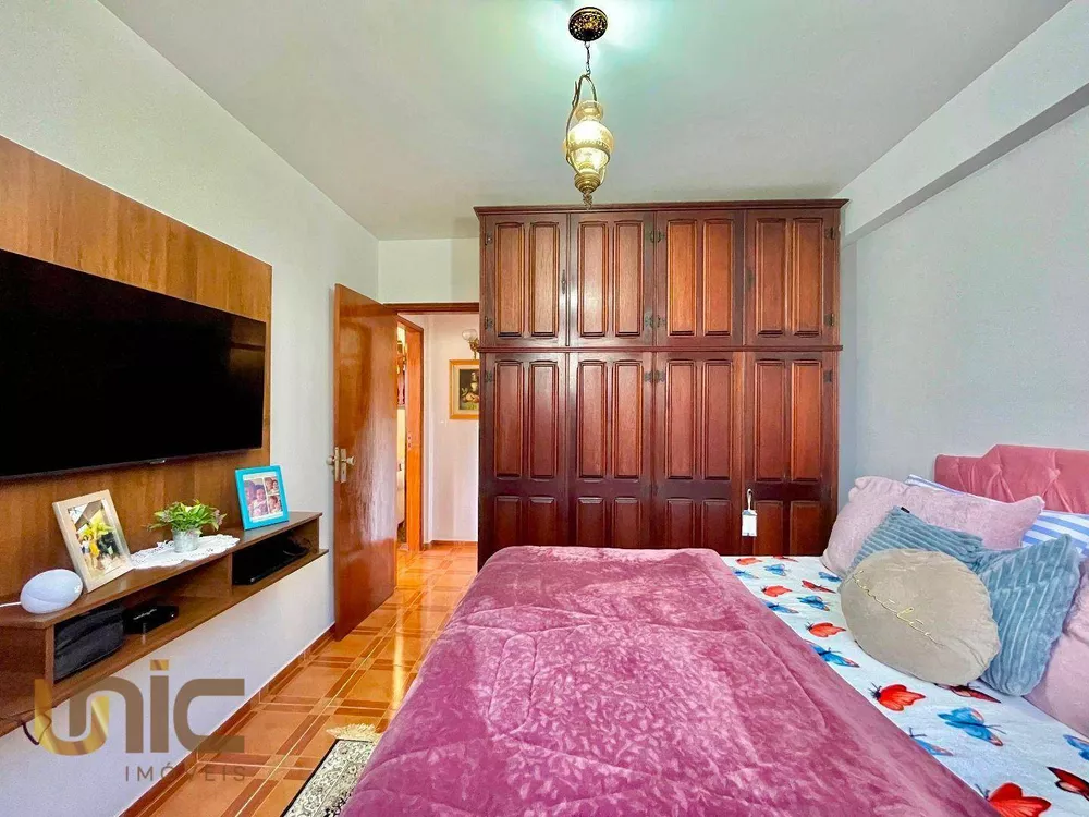 Casa, 4 quartos, 380 m² - Foto 22