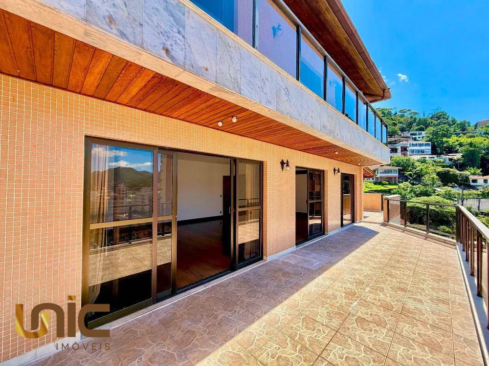 Cobertura, 4 quartos, 329 m² - Foto 2