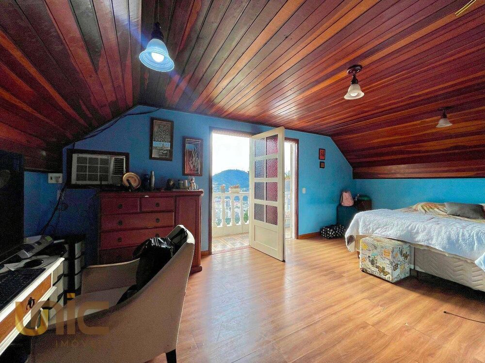 Casa, 4 quartos, 250 m² - Foto 17