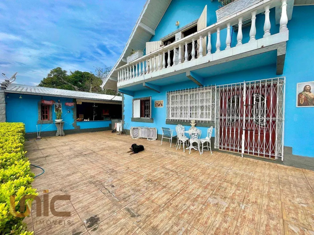 Casa, 4 quartos, 250 m² - Foto 2