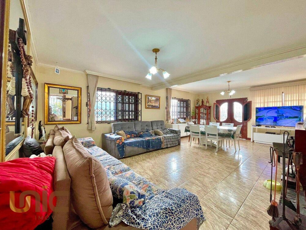 Casa, 4 quartos, 250 m² - Foto 6