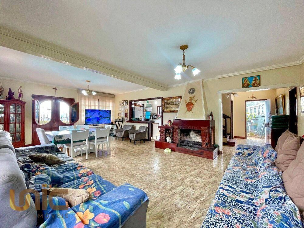 Casa, 4 quartos, 250 m² - Foto 4