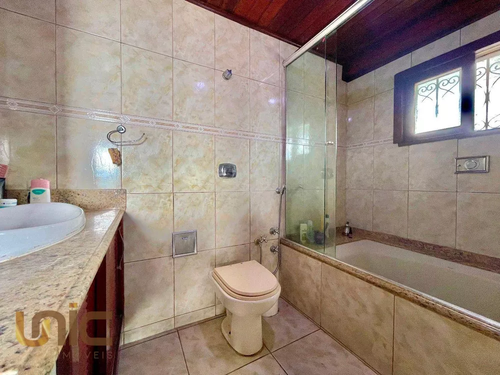 Casa, 4 quartos, 250 m² - Foto 19